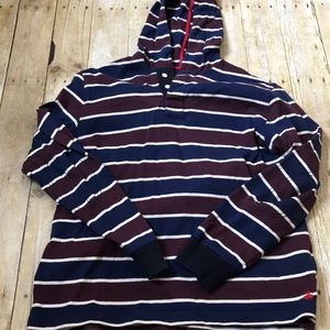Brooks Brothers Pull over